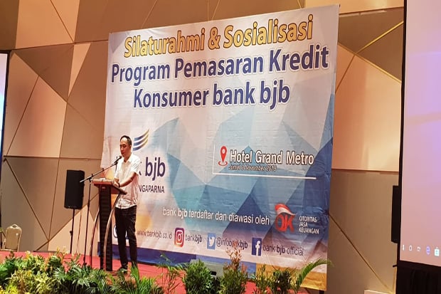 BJB Gelar Sosialisasi...