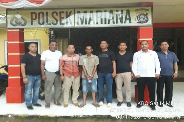 Tak Tahan Hidup di Pelarian,...