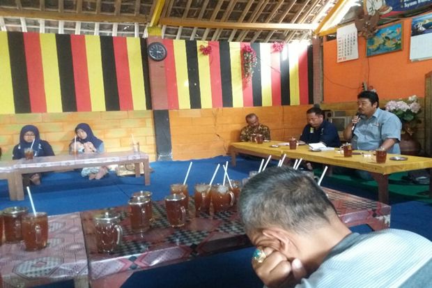Perangkat Desa Dilarang...