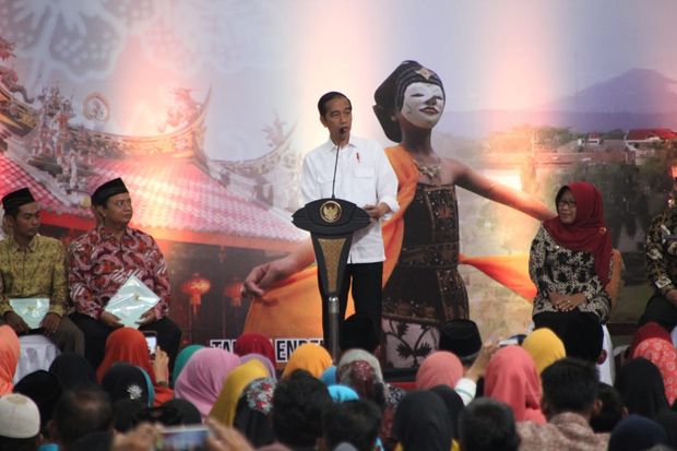 2023, Jokowi Janji Seluruh...