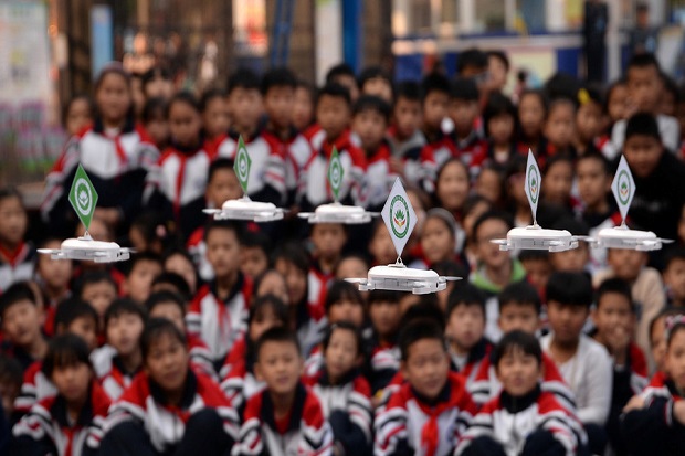 China Rekrut Anak-anak...