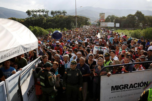 Eksodus Warga Venezuela...