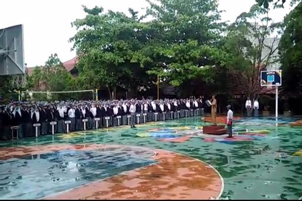 Pelecehan Seksual, Kepala...