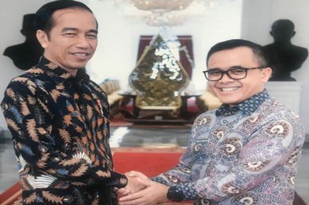 Bertemu Jokowi, Bupati...