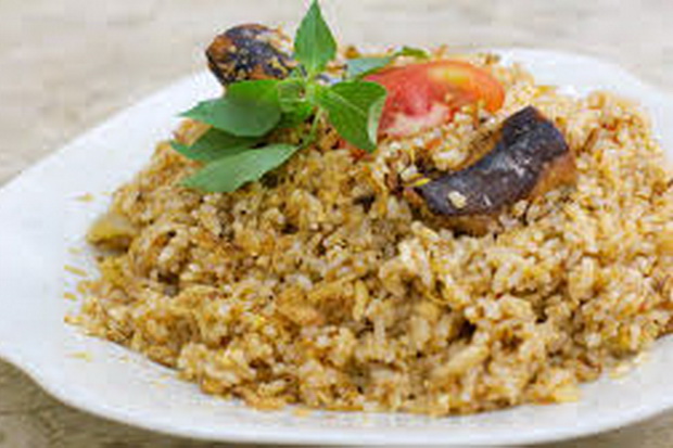 Ini Cara Memasak Nasi...