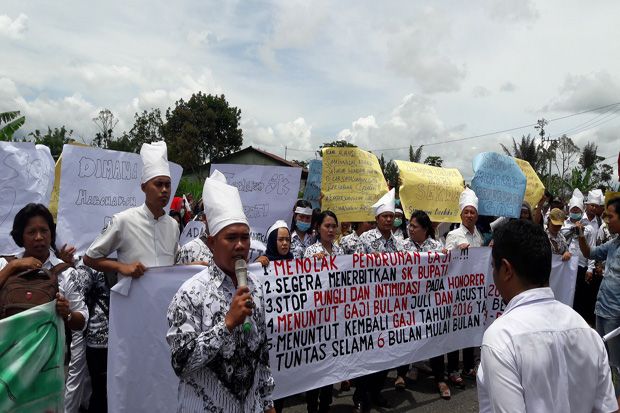 Pemotongan Gaji Ribuan...