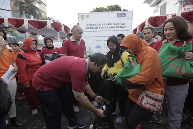Produksi Sampah di Semarang...