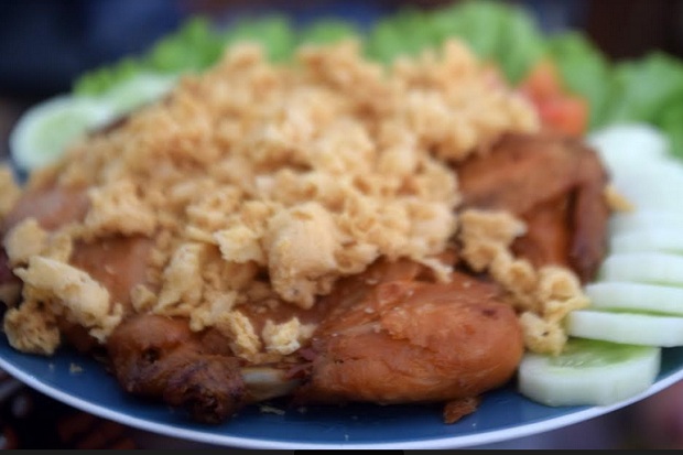 Ayam Tulang Lunak Kraton,...