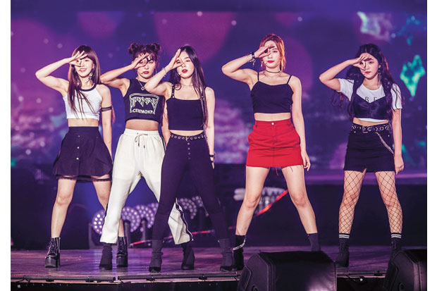 Red Velvet Siap Gelar...