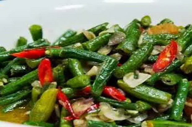 Tumis Kacang Panjang,...