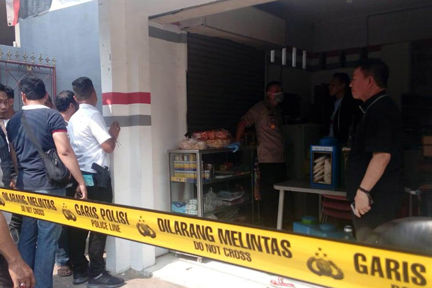 Terduga Pembunuh Sekeluarga...