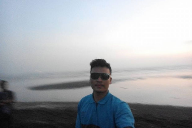 Kabur ke Gunung Guntur,...