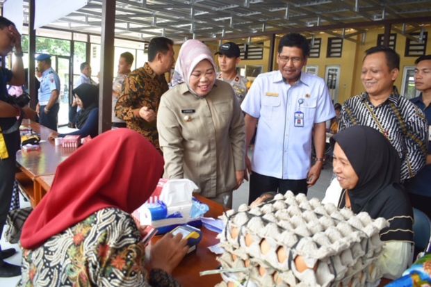 Ribuan Warga Kobar Pemegang...