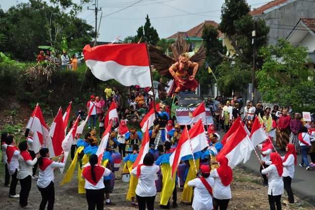 23 Kelompok Seni Meriahkan...