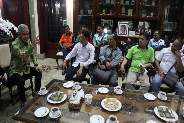 Ganjar Pranowo Bawa...