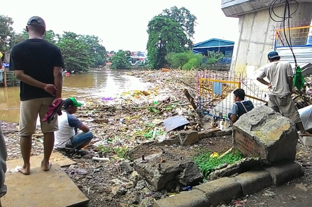 12 Kali di Jakarta Dipenuhi...