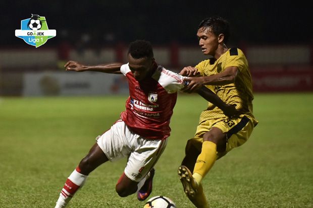 Kalahkan Persipura,...