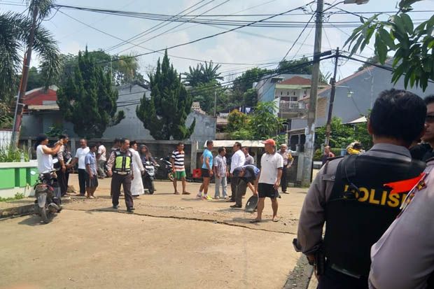 Blokade Akses Masuk...