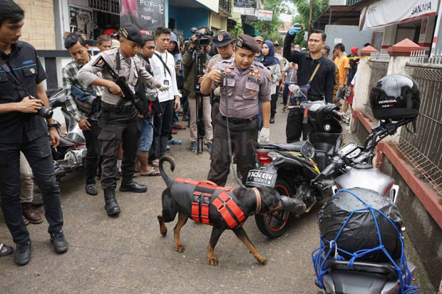 Rekonstruksi Pembunuhan...