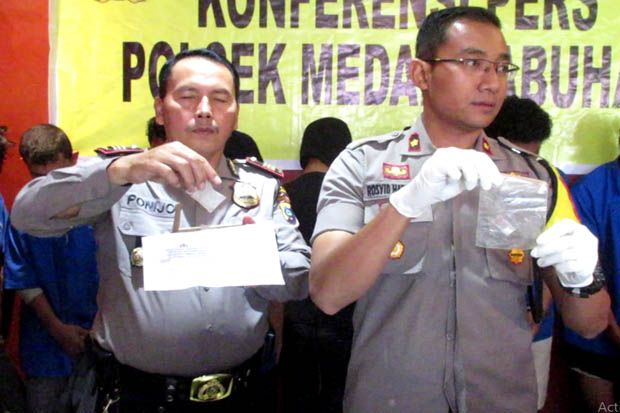 Modus Membuka Bengkel,...