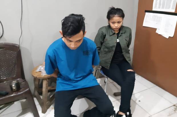 Pembunuh Pemandu Karaoke...