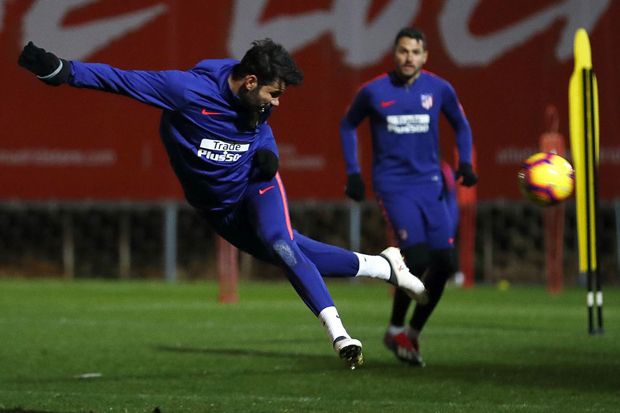 Jelang Atletico vs Barcelona:...