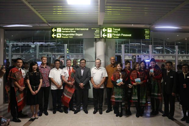 Menjajal Rute Baru Medan-Hong...
