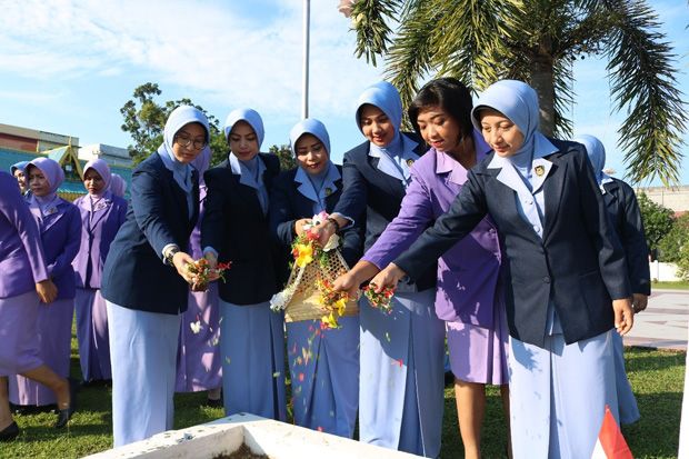Persatuan Istri Prajurit...