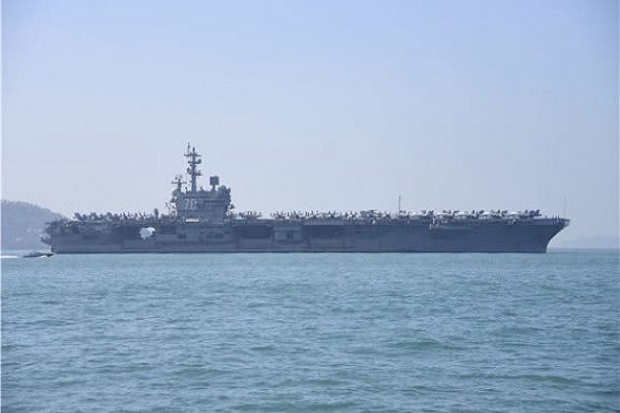 Kapal Induk AS Diduga...