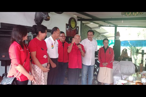 Mampir ke Rumah Nomo...