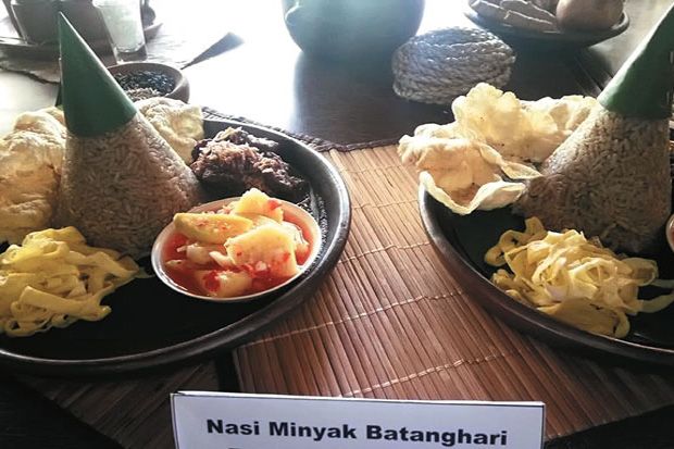 Nasi Minyak Batanghari,...