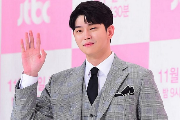 Yoon Kyun Merasa Terhibur...