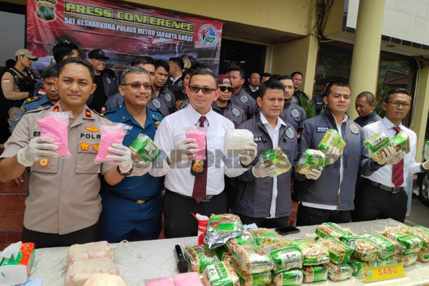 Selundupkan 2 Karung...
