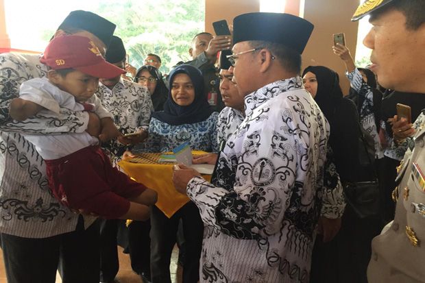 Bupati Pasangkayu Tak...