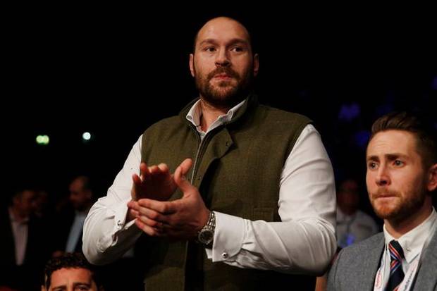 Tyson Fury Puji Wilder:...