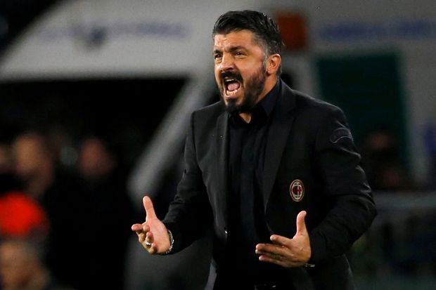 Penampilan Milan Dikritik...