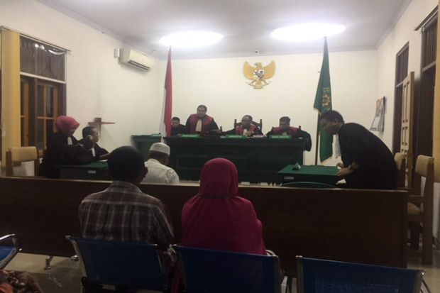 Larang Jurnalis Liput...