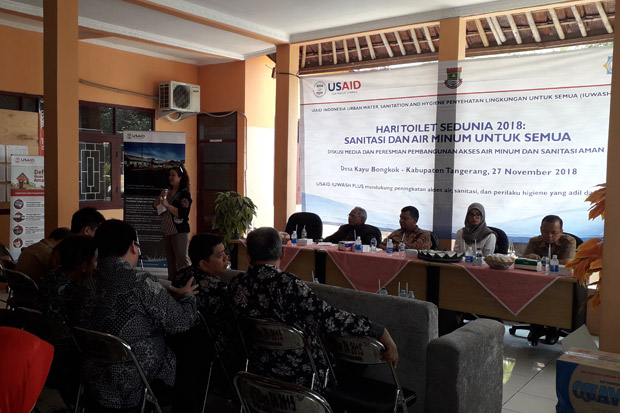 Ratusan Ribu Warga Kabupaten...