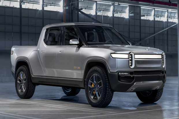 R1T Pickup Listrik Bertenaga...