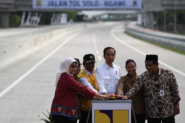 Tarif Tol Jakarta-Surabaya...