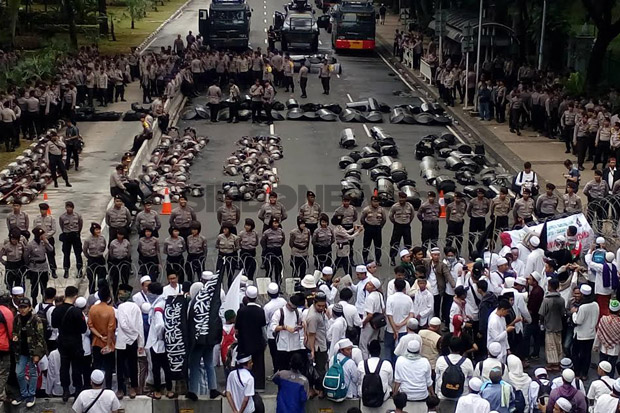 Polisi Bakal Sekat Massa...