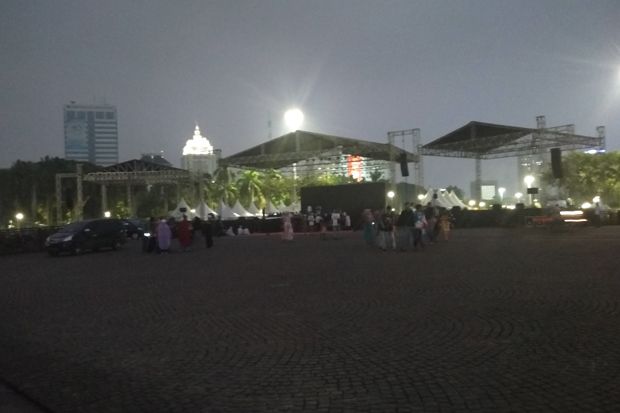 Tiga Panggung Utama...