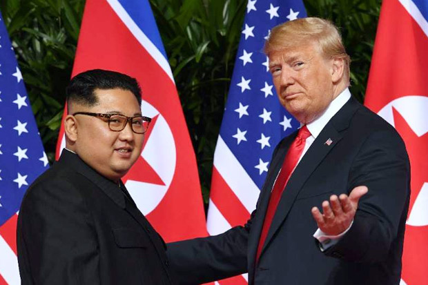 Trump Tegaskan Kembali...