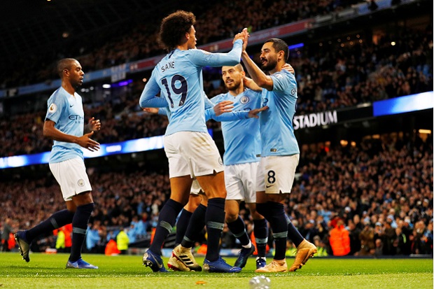 City Pesta Gol, Sterling...