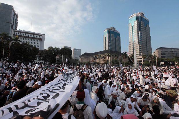 Ketua Umum FPI Klaim...