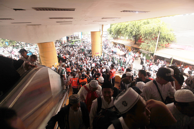 Reuni 212, Penumpang...