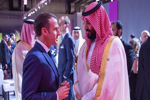 Viral, Percakapan Macron...