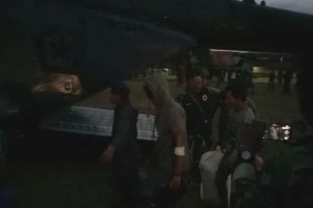 12 Orang Berhasil Dievakuasi...