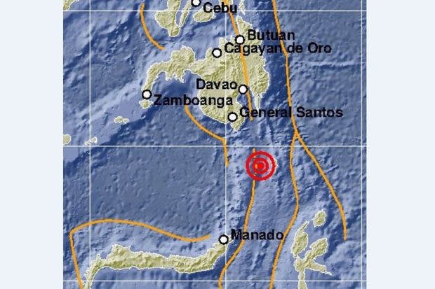 Gempa 5,3 SR Guncang...