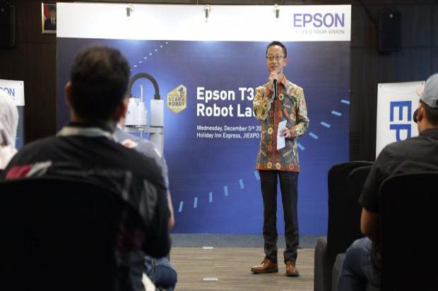 Epson Perkenalkan Robot...
